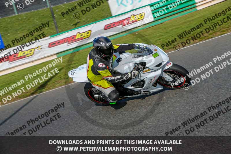 PJM Wedding Photography;enduro digital images;event digital images;eventdigitalimages;mallory park;mallory park photographs;mallory park trackday;mallory park trackday photographs;no limits trackdays;peter wileman photography;racing digital images;trackday digital images;trackday photos